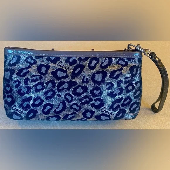 COACH Madison Ocelot Gray Silver Black Wristlet, EUC - Picture 4 of 7
